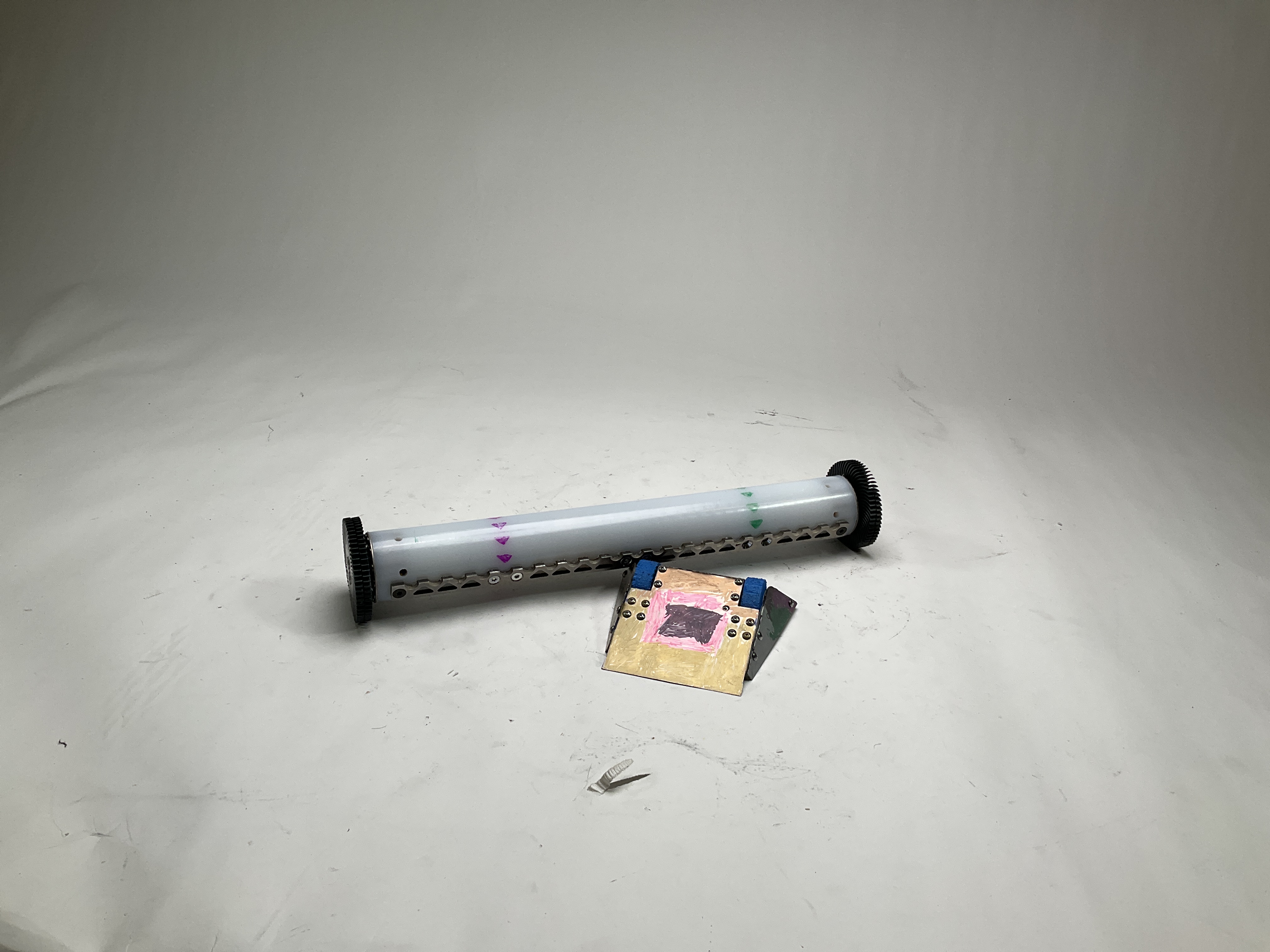 Noob Tube — entry photo, Jan 27, 2023